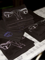 71_uterusshirts8802072net.jpg